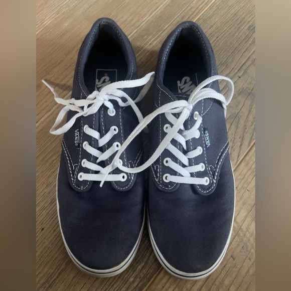 New condition - Navy Vans Shoes - Picture 1 of 4